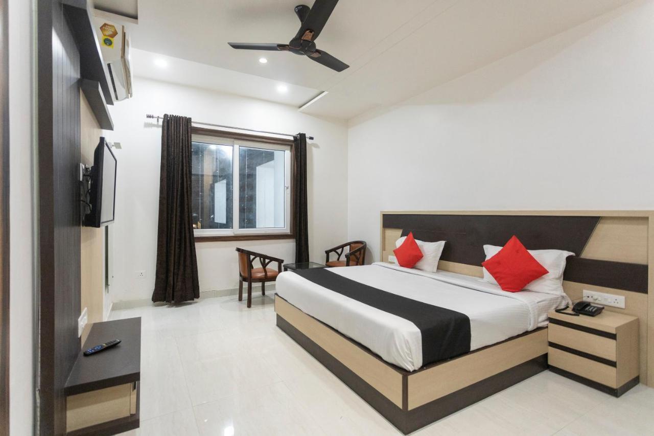 Capital O 69415 Green View Resort Aligarh Kültér fotó